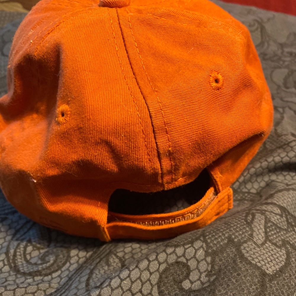 Sloth hat - Picture 2 of 3